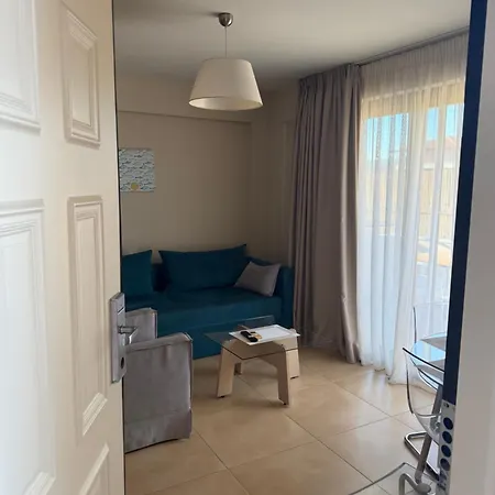 Amphipolis Deluxe Appartement *