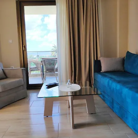 Amphipolis Deluxe * Ofrínion