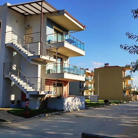 Amphipolis Deluxe * Ofrínion